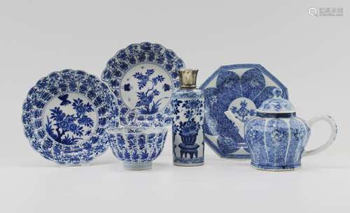 A group of blue and white Kangxi porcelains