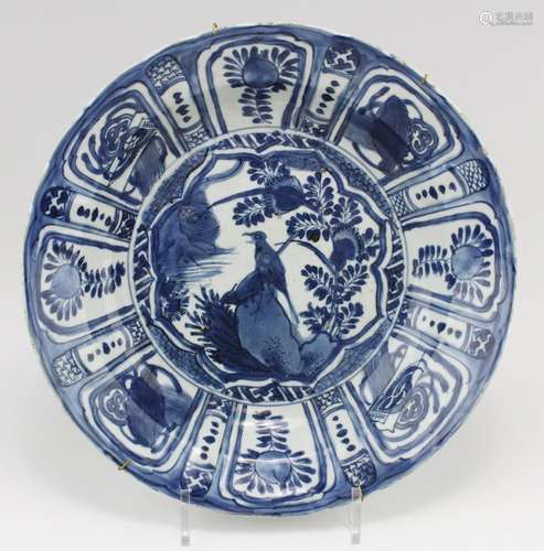 A blue and white 'kraak' porcelain dish