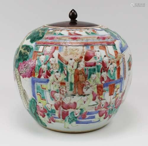 A famille rose jar with hundred boys pattern