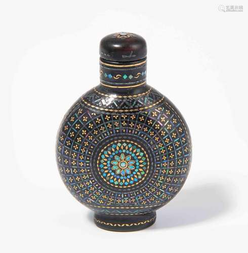 Lac Burgaute Snuff bottle