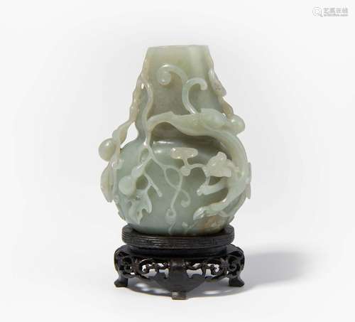 Jade-Vase