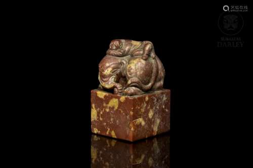 Stone seal "Sage and elephant".