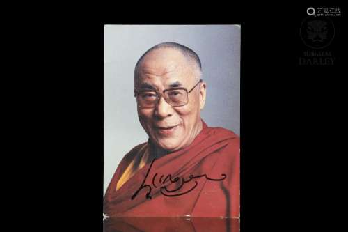 Signed "Dalai Lama" photograph.