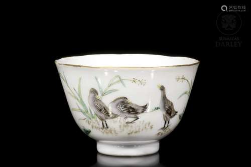 Small porcelain bowl with ducks, 20th century