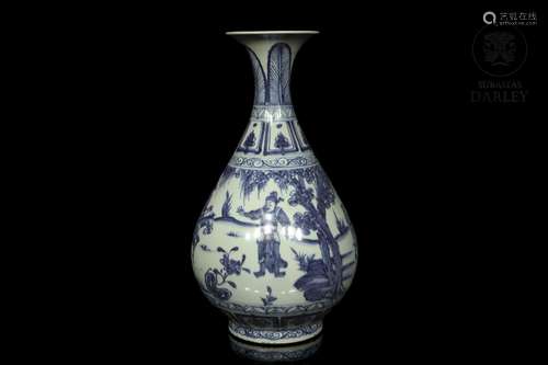 Yuhuchunping" vase, white and blue, Yuan style