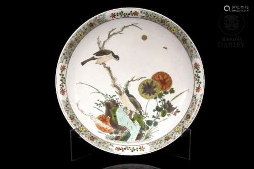 Birds and flowers dish, enamelled porcelain