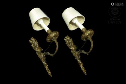 Pair of sconces with busts, 20th century