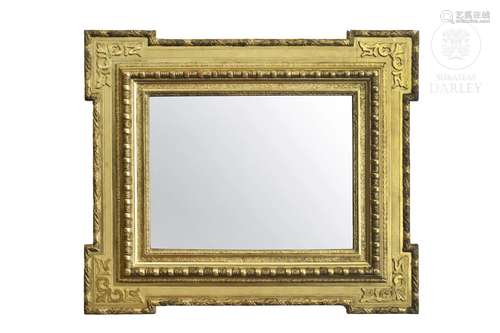 Wooden frame carved and gilded with mirror, early 20th centu...