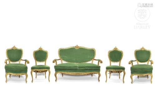Seating furniture group upholstered in green velvet, 20th Ce...