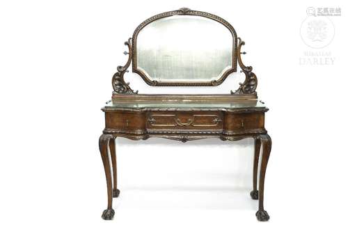 Dressing table with mirror, 19th century