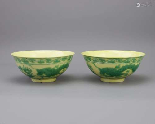 A Pair of Green and Yellow Dragon Bowls, Guangxu period