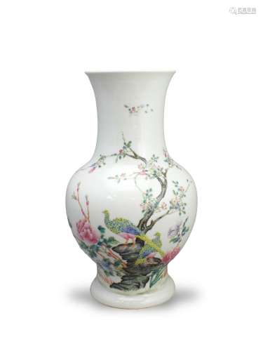 A 'famille rose' Vase of hu form, Republic period