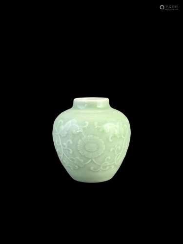A Celadon Jar, Qing dynasty
