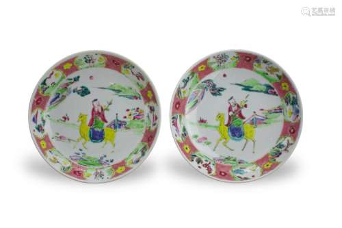 A Pair of 'famille rose' Saucer Dishes, Yongzheng