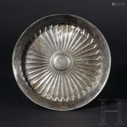 A remarkable Persian Achaemenid silver bowl, 5th - 4th centu...