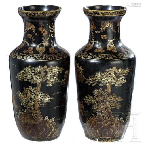 A pair of Chinese lacquer vases, 1st half of the 20th centur...