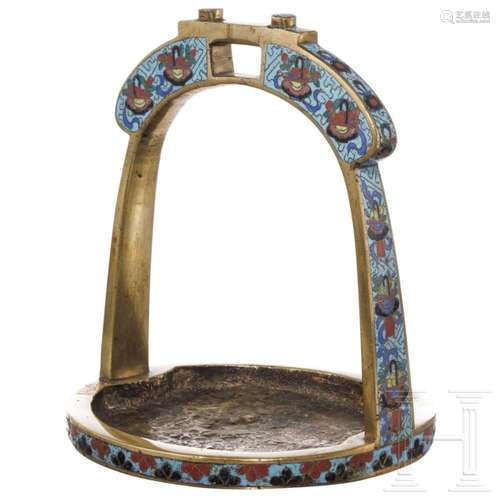 A Chinese stirrup with cloisonné enamel inlays, 19th century