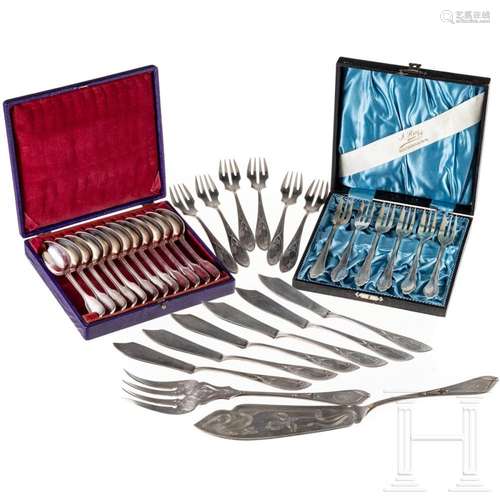 Six silver cake forks, twelve silver tea spoons, a two-piece...