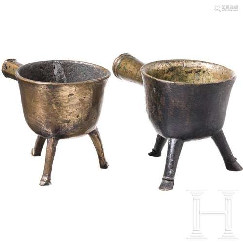 Two German bronze crucibles, 16th/17th century