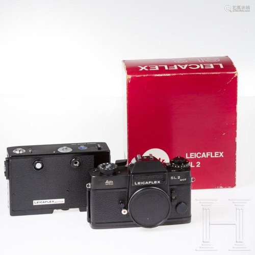 A Leicaflex SL2 Mot black with Leicaflex motor