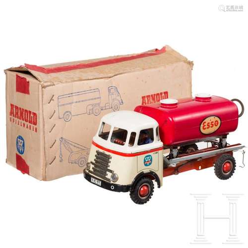 An Arnold DAF truck with an Esso tank in original box