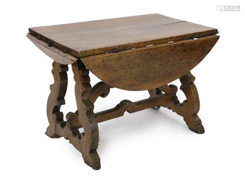 A mid 17th century Spanish walnut dining table, 115 x 74cm w...