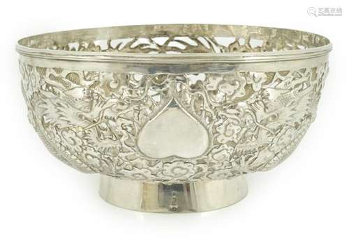 An early 20th century Chinese pierced silver circular bowl