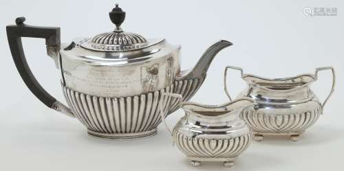 A silver teapot, Sheffield, 1917, date and makers mark rubbe...