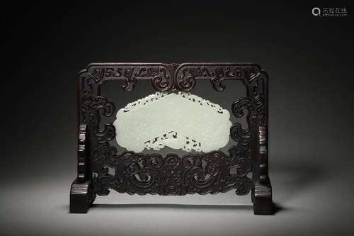 A QING  ROSEWOOD WHITE JADE TABLE SCREEN