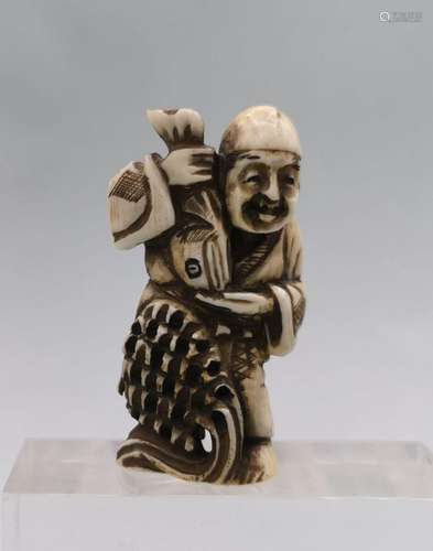 NETSUKE