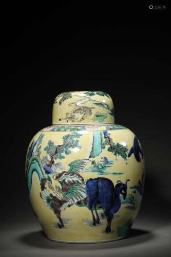 A QING KANGXI PERIOD YELLOW GLAZED JAR