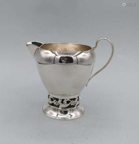 AMERICAN ART DECO MILK POT