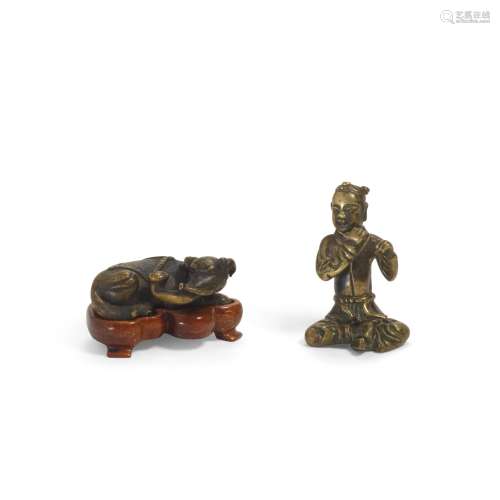 TWO BRONZE MAT WEIGHTS  Qing dynasty  (2)