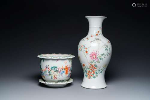 A Chinese famille rose vase and a jardinière on stand, Hongx...