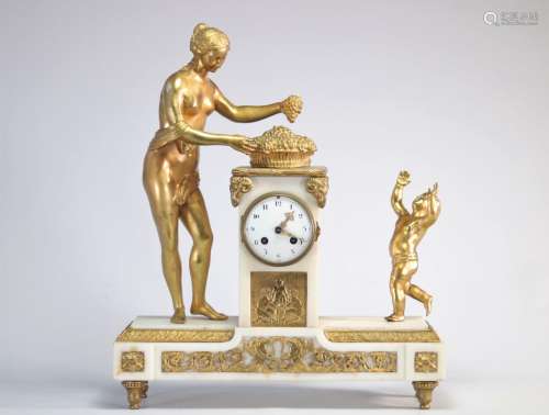 Imposante pendule en bronze doré de style Louis XVI Poids: 1...