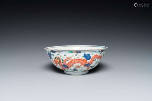 A Chinese wucai 'dragon' bowl, Daoguang minyao mark and of t...