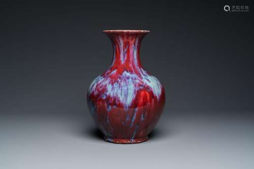 A large Chinese flambé-glazed vase, 18/19th C.