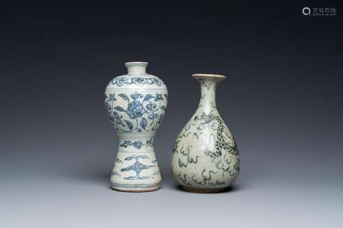 A Chinese blue and white 'meiping' vase and a  'yuhuchunping...