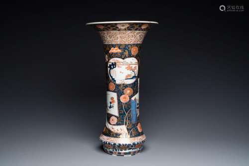 A Japanese Imari trumpet vase, Edo, late 17th C.