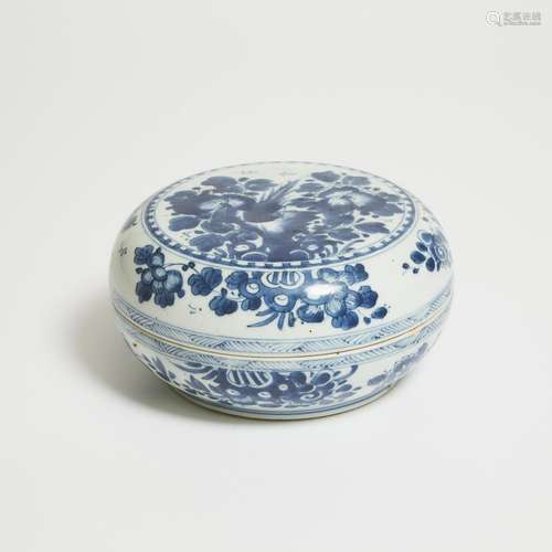 A Blue and White 'Birds and Flowers' Circular Box and Cover,...