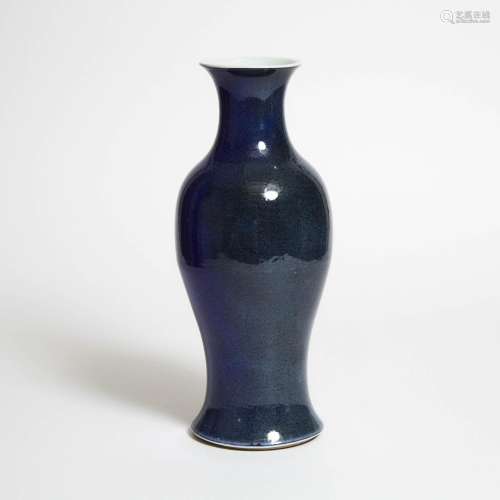 A Powder Blue-Glazed Vase, Qing Dynasty, 19th Century, 清 十...