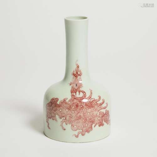 A Copper Red-Decorated Mallet Vase, Kangxi Mark, 康熙款 青花...