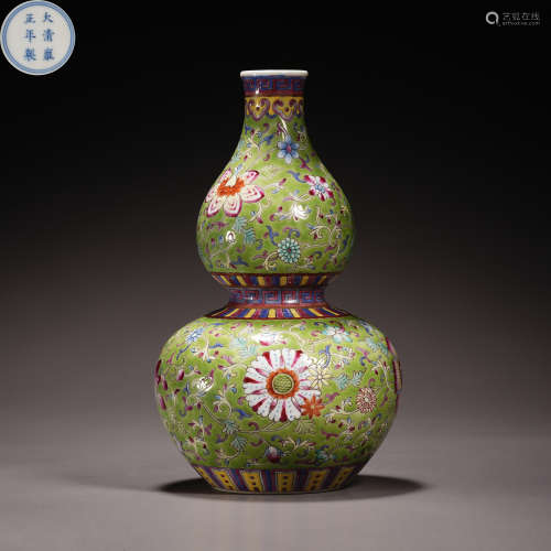 清代琺瑯彩花卉葫蘆瓶