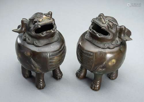 A PAIR OF PARCEL-GILT BRONZE ‘LUDUAN’ CENSERS, QING