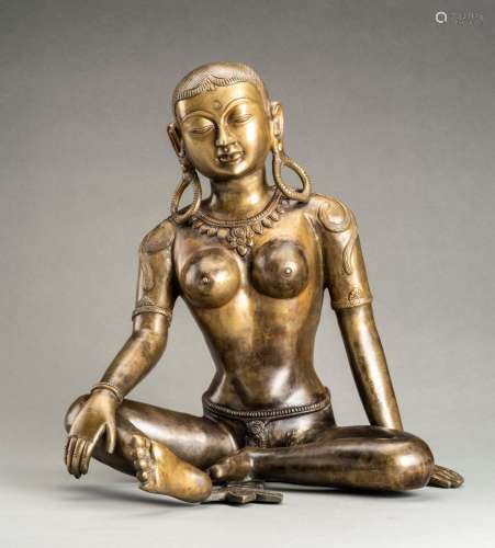 A LARGE NEPALESE BRONZE FIGURE OF INDRANI, c. 1900s