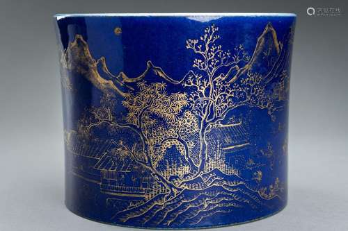 A GILT-DECORATED POWDER-BLUE GROUND BRUSHPOT, QING