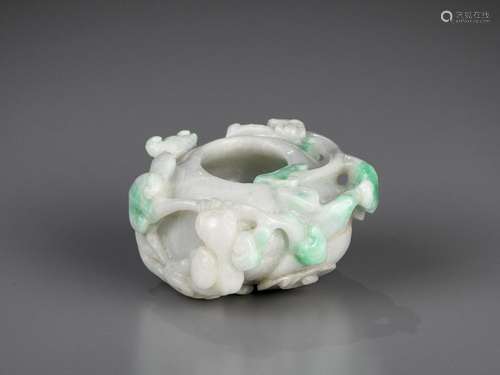 A SMALL JADEITE 'CHILONG' WASHER, LATE QING TO REPUBLIC