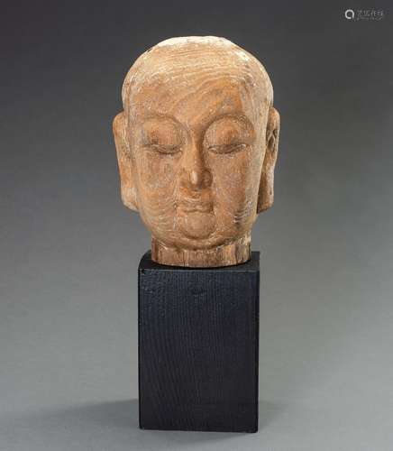 A WOOD HEAD OF A LUOHAN, QING