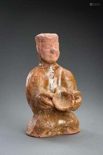 A SICHUAN POTTERY FIGURE OF A MAN, HAN DYNASTY