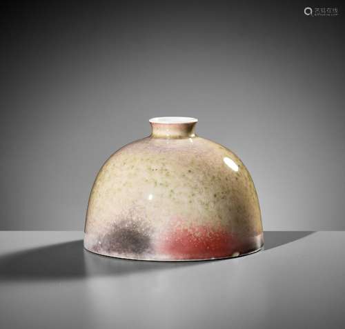 A PEACHBLOOM-GLAZED BEEHIVE WATERPOT, TAIBO ZUN, 19TH TO EAR...